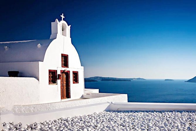 Santorini Island Private Custom Tour in Half or Full Day - Oia, where timing matters most