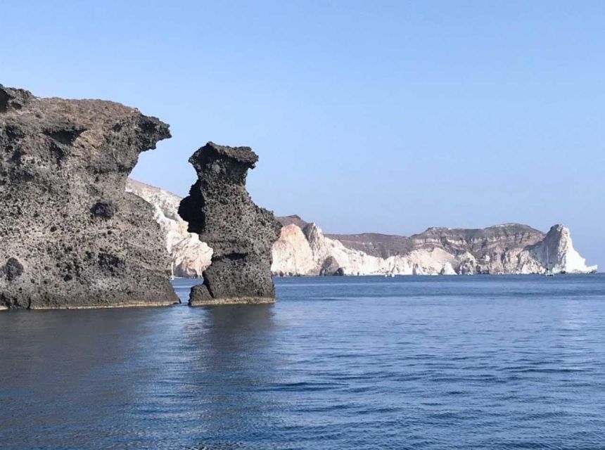 Santorini: Luxury Caldera Cruise with Full Greek Meal - Sunset departures add atmosphere, not certainty