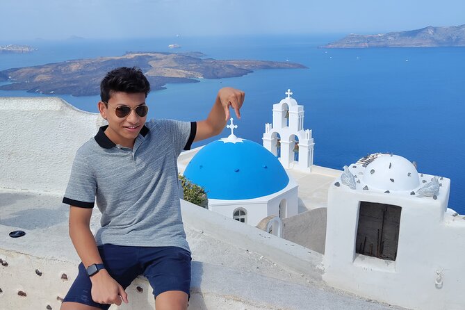 Santorini Must-See Highlights: Private Shore Tour - What the guides add to the day