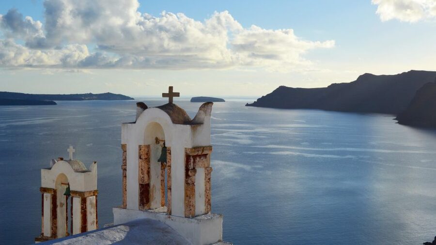 Santorini Panoramic Firostefani & Oia Blue Dome Private Tour - Timing advice for cruise passengers