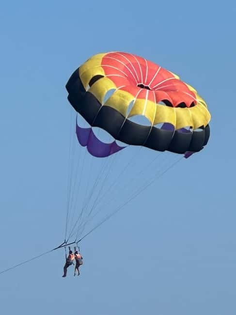 Santorini: Parasailing ExperiencePerissa,Perivolos,St.George - From the Ticket Counter to the Speedboat