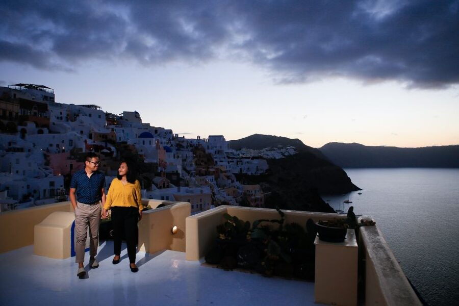 Santorini: Photo Shoot with a Private Vacation Photographer - Picking locations in Oia, Imerovigli, and beyond
