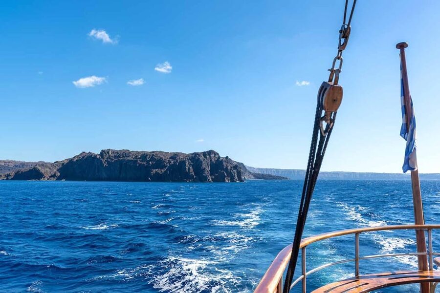 Santorini Port: Cruise to Volcano, Hot Springs & Thirassia - Nea Kameni and the walk to the crater
