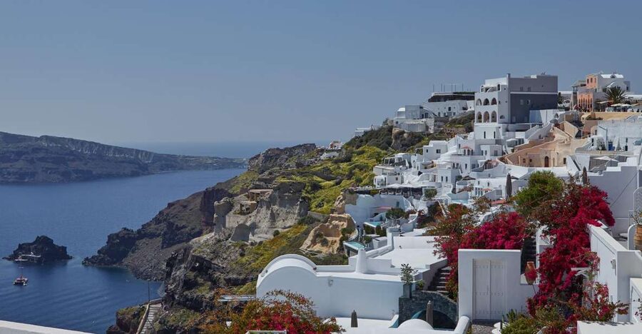 Santorini: Private Day Tour with Guide - Oia and Firostefani: Santorini’s postcard side
