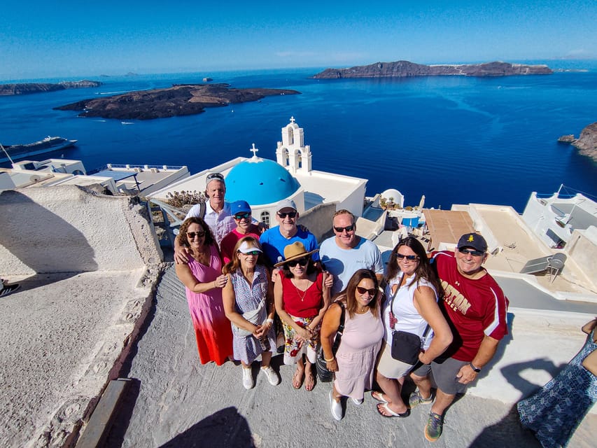 Santorini: Private Sightseeing Tour with Local Guide - Oia Castle and Ammoudi Bay: history above, harbor below