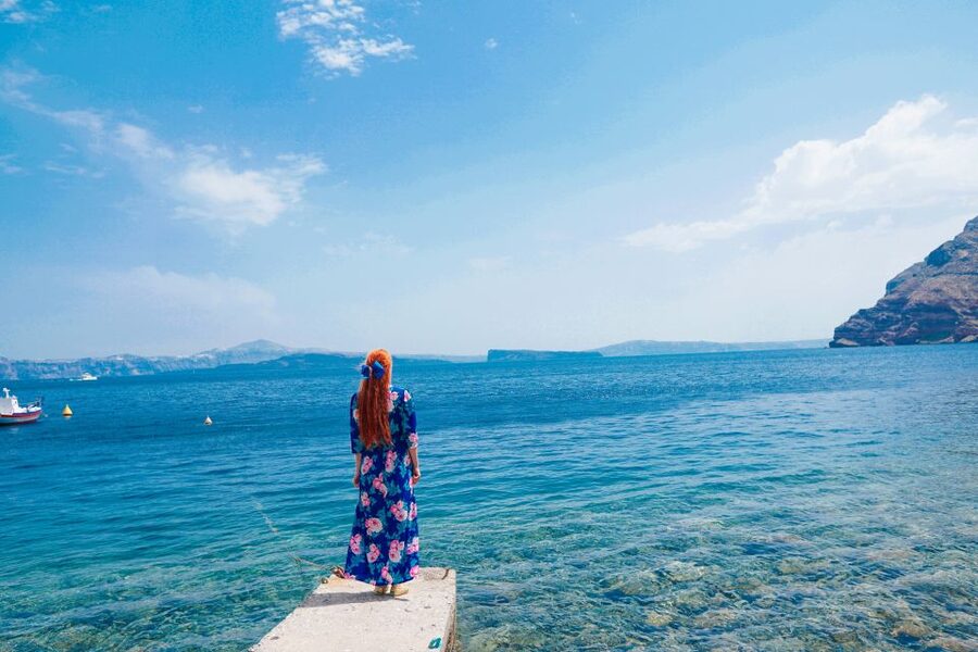 Santorini: Romantic Sunset Caldera Cruise with Dinner - Athinios Port and the winding ride downhill