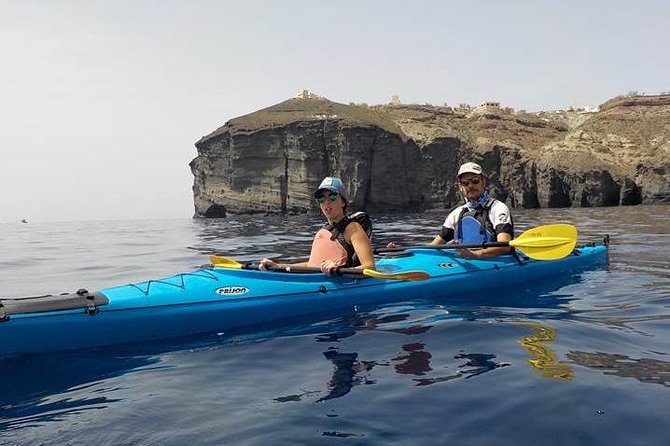 Santorini Sea Kayak - South Discovery, Small Group incl. Sea Caves and picnic - What to bring, and what not to forget