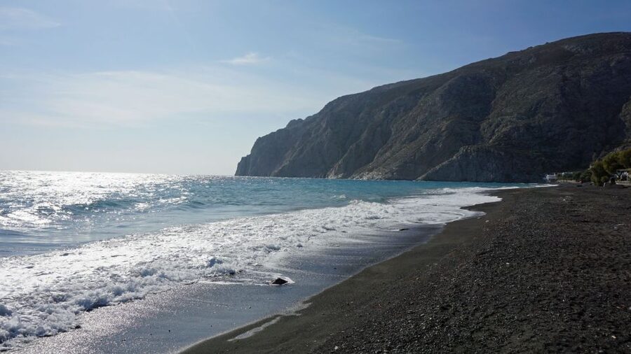 Santorini: Small-Group Shore Tour for Cruise Ships - Getting from the ship to Fira