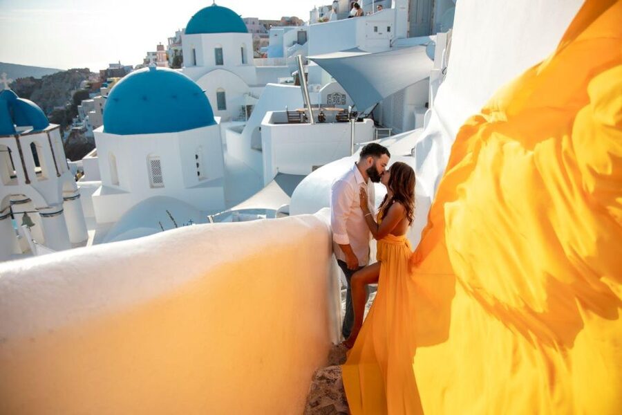 Santorini: Unique Flying Dress Photoshoot Experience - Wind, Heights, and the Practical Side of a Flying Dress