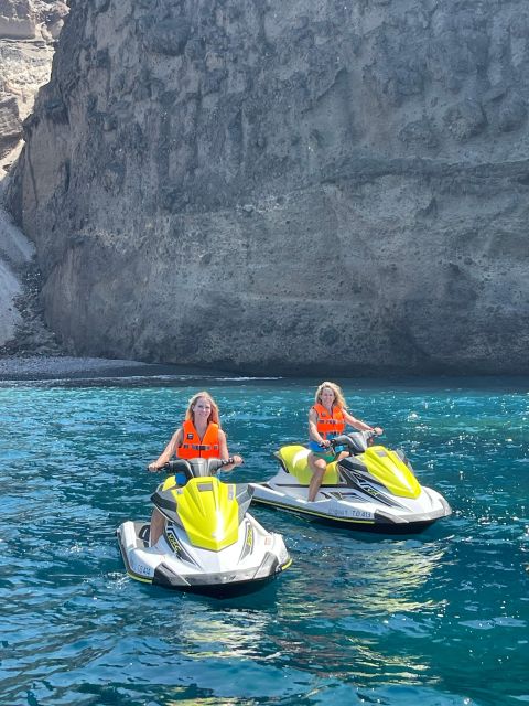 Santorini:Volcanic Beaches Cruise With Jet Ski - Why seeing Santorini by jet ski makes sense