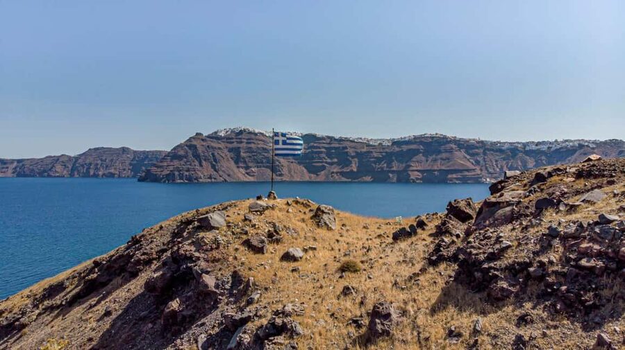 Santorini Volcano, Hot Springs Adventure - Guides, languages, and the pace of the day