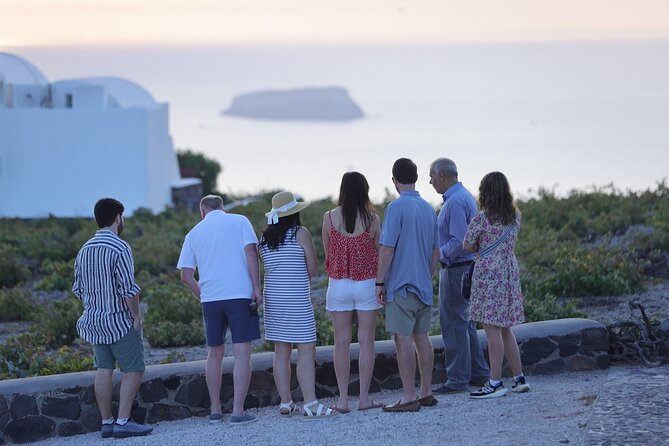 Santorini Wine Stories: Sunset Tour with Tasting & Dinner - The sunset finale and the value of the setting