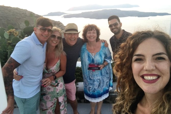 Santorini Wine Stories: Sunset Tour with Tasting & Dinner - Small group comfort, with one important condition