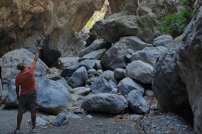 Sarakina Gorge, Kritza, Oliveoil Tasting, Mountains, South Coast - Guides who shape the day