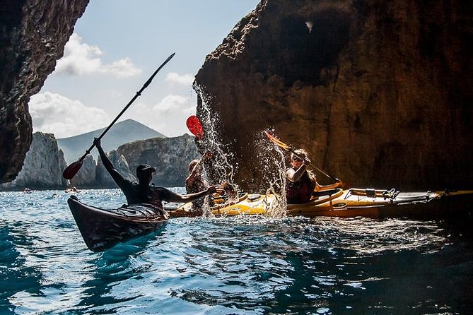 Sea Kayaking in Navarino Bay - Paddling toward Pylos and Niokastro