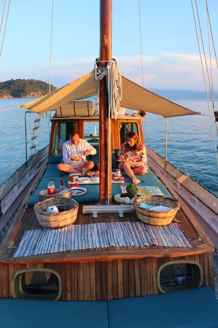 Skiathos: Boat Cruise with Dinner & Sunset Viewing - The hosts are part of the attraction