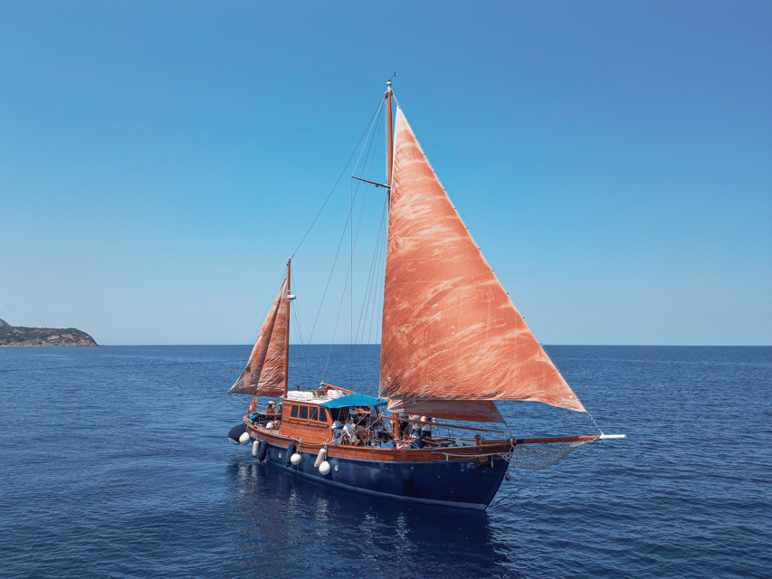 Skiathos: Wooden Sailboat Full- or Half-Day Trip with Meal - Practical tips for a smoother day