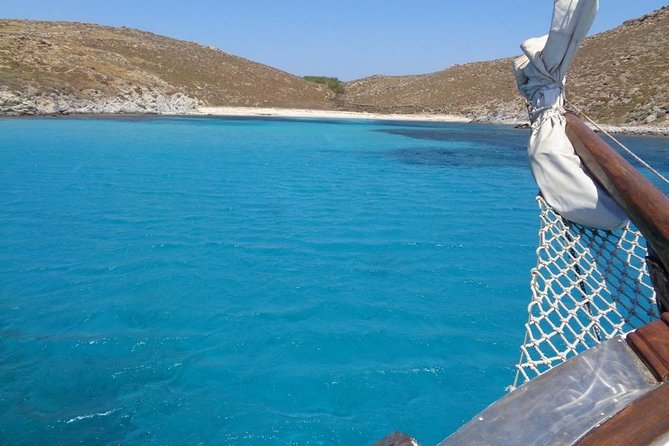 The Authentic Rhenia-Delos Cruise - Rhenia: three and a half hours of water and lunch