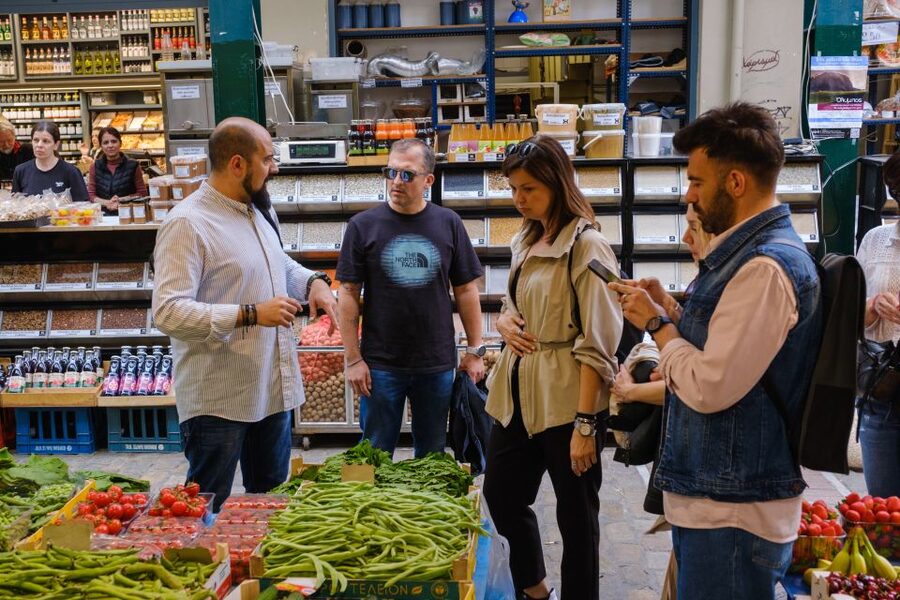 Thessaloniki: Food Tastings and Drinks tour with a Chef - Key points at a glance