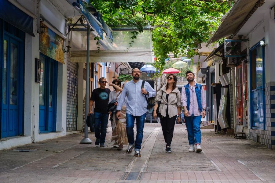 Thessaloniki: Food Tastings and Drinks tour with a Chef - Meeting Panos beside Saint Sophia