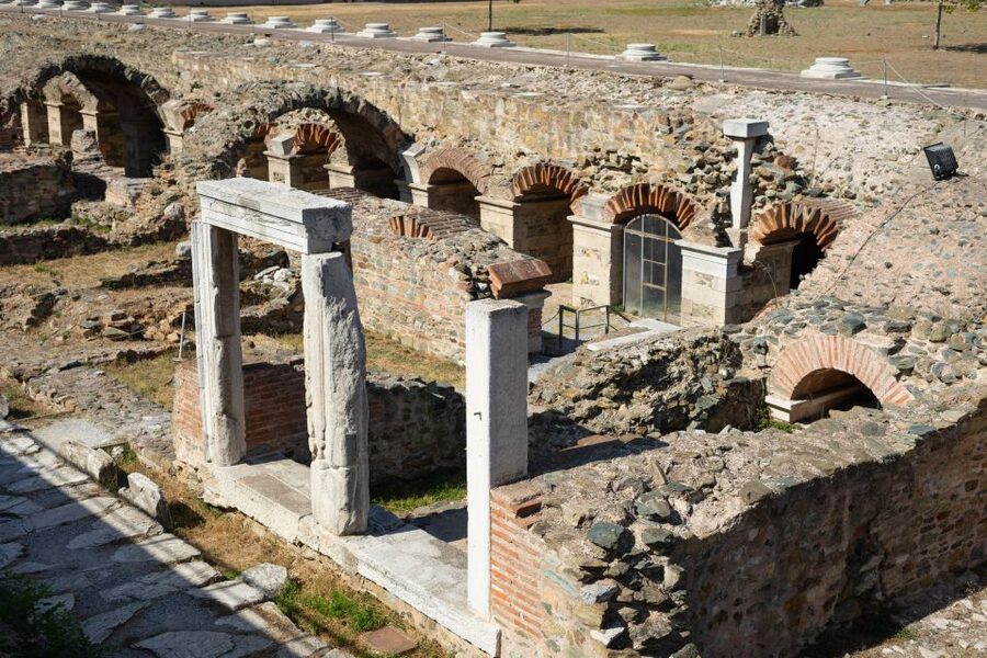 Thessaloniki: Self-Guided Audio Walking Tour & Narrative - Roman Thessaloniki: Kamara and the Rotunda