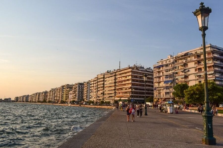Thessaloniki: Walking Tour - Archeiropoietos, an old church with surviving mosaics