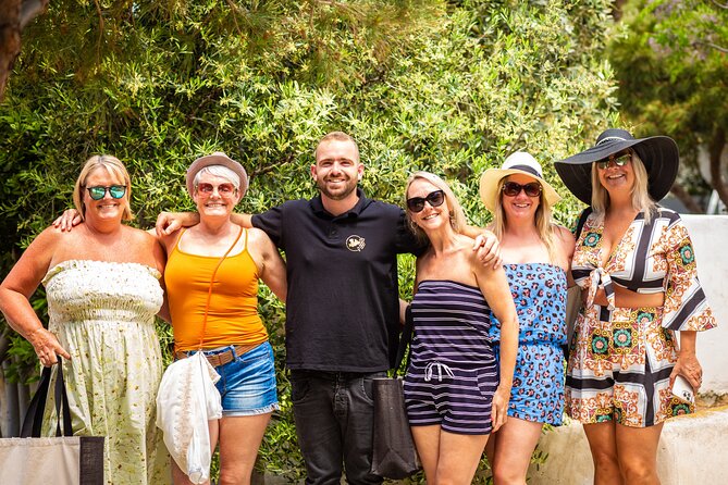 Tour and Wine Tasting in Mykonian Land - Traditional music makes the visit personal