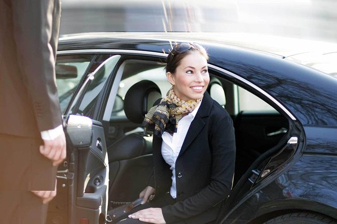 Transfer From or To Santorini Airport Designed By You - Landing at JTR and Finding Your Driver