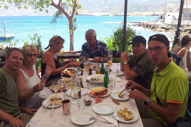 VIP Luxury Private Tour - Full Day - 4x4 Excursion with LandRover - The Land Rover, private space, and pickup details