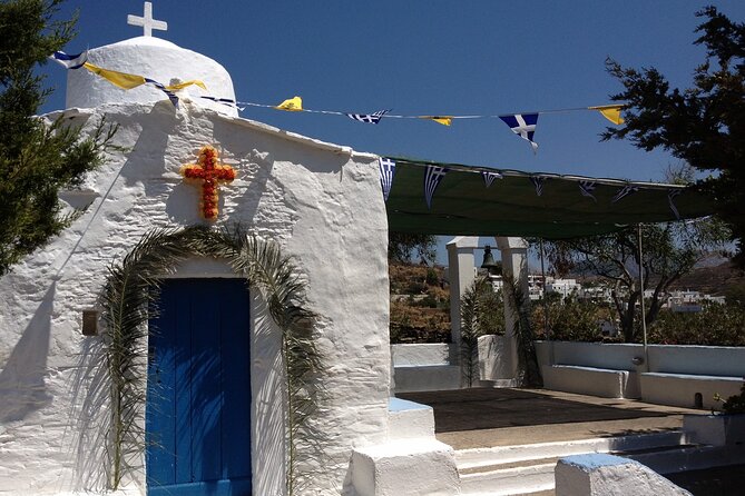 Wine Tasting and Tour in Saint Anna Winery in Naxos - A family winery with a personal story