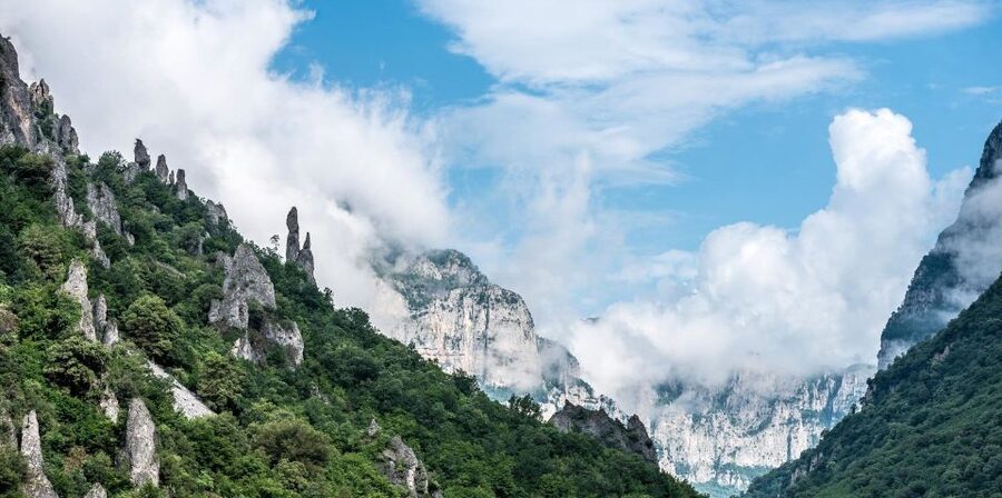 Zagori: Vikos Gorge full-day guided hike - Who should book this hike?