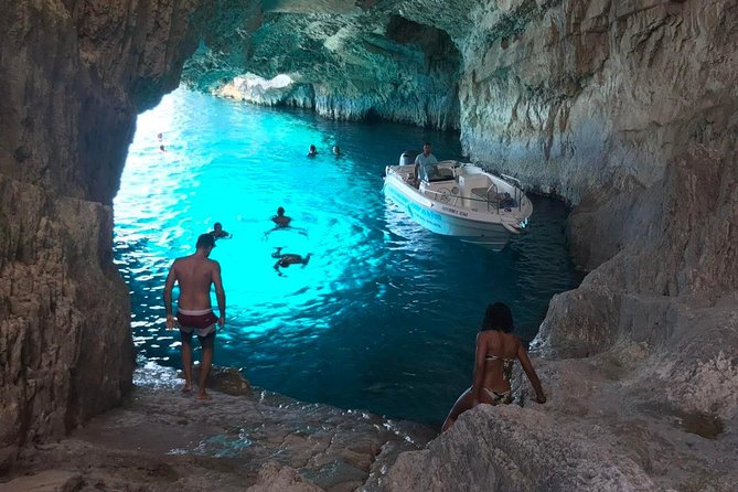 Zakynthos boat tour:Shipwreck& Local blue caves with 3 Swim Stops - Key points before you book