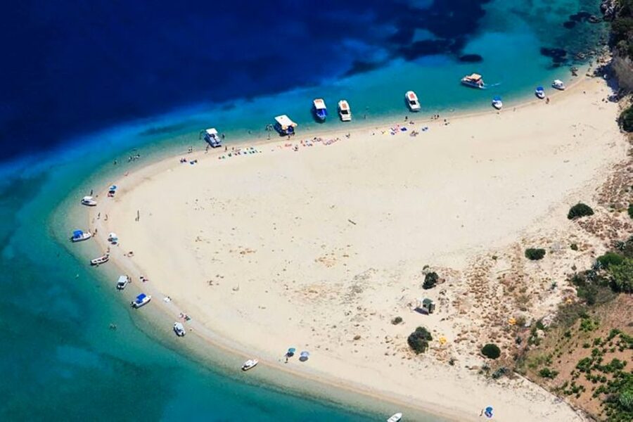 Zakynthos: Marathonisi, Cameo Island and Keri Caves Tour - Who will enjoy this tour most?